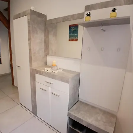 Apartman M&m Mit Garten Ebenerdig 110qm 3 2x Bad *